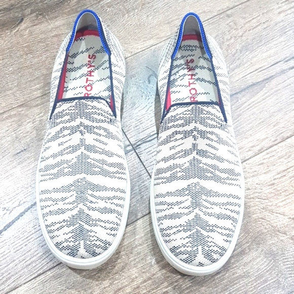 ROTHY'S Maritime Tiger Sneaker Shoe Size 11 - Picture 2 of 11